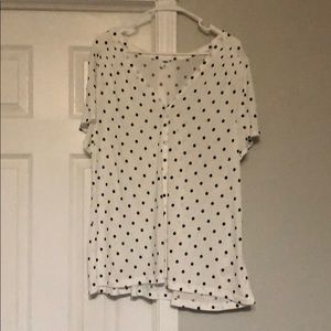 ❤️5 for $20❤️ Polka Dot Blouse